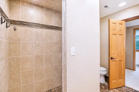17168 560th Avenue Austin MN 55912