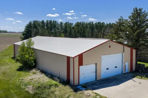 17168 560th Avenue Austin MN 55912