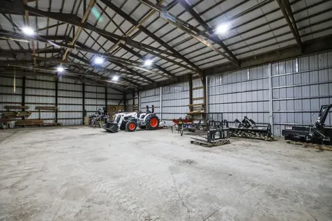 17168 560th Avenue Austin MN 55912