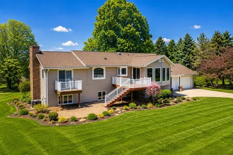 17168 560th Avenue Austin MN 55912
