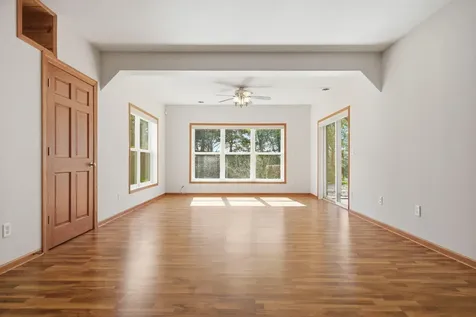 749 Ali Lane Victoria MN 55386