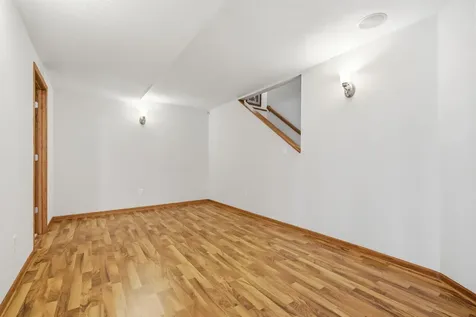749 Ali Lane Victoria MN 55386