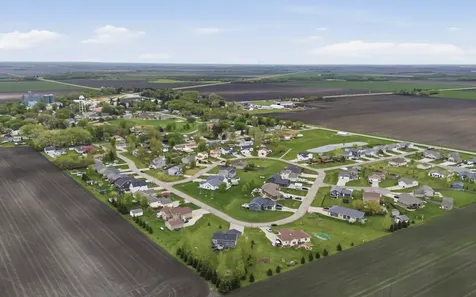 520 3rd Street N Sabin MN 56580