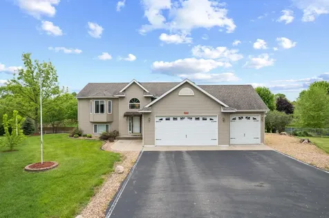 103 Cedar Court Maple Lake MN 55358