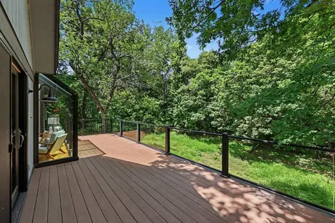 16480 Kingswood Drive Lakeville MN 55044