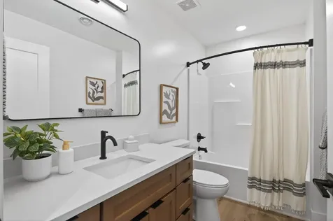 2509 Jansen Avenue White Bear Lake MN 55110