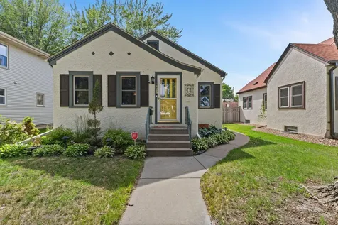 4425 Knox Avenue N Minneapolis MN 55412