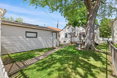 4425 Knox Avenue N Minneapolis MN 55412