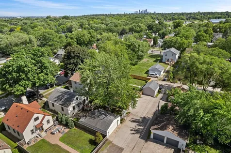 4425 Knox Avenue N Minneapolis MN 55412