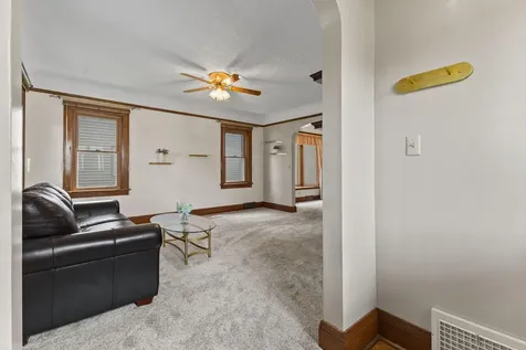 4425 Knox Avenue N Minneapolis MN 55412