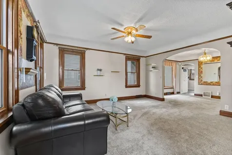 4425 Knox Avenue N Minneapolis MN 55412
