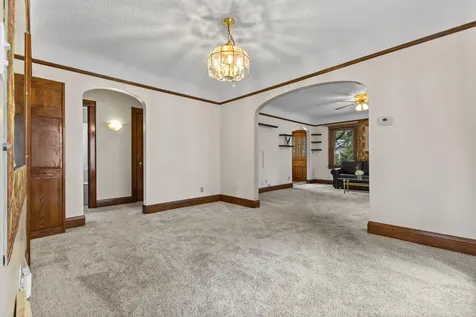4425 Knox Avenue N Minneapolis MN 55412
