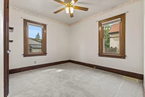 4425 Knox Avenue N Minneapolis MN 55412