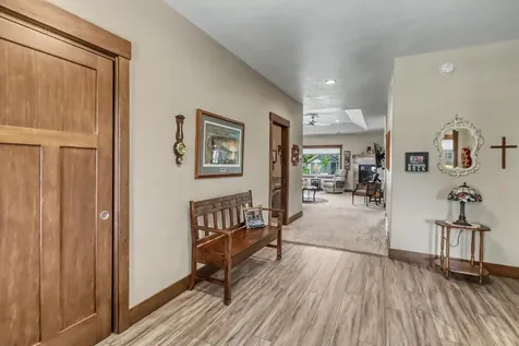 906 Lake Forest Circle Detroit Lakes MN 56501