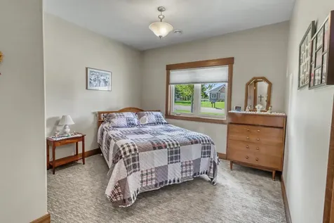 906 Lake Forest Circle Detroit Lakes MN 56501