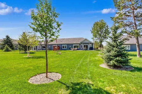 906 Lake Forest Circle Detroit Lakes MN 56501