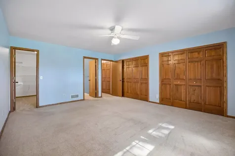 804 Ivy Lane Eagan MN 55123