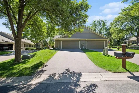 804 Ivy Lane Eagan MN 55123