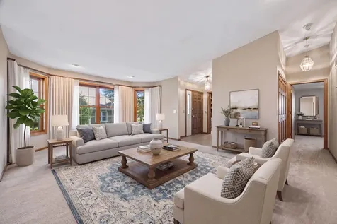 804 Ivy Lane Eagan MN 55123