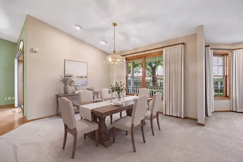804 Ivy Lane Eagan MN 55123