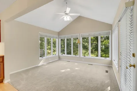 8313 Essex Road Chanhassen MN 55317
