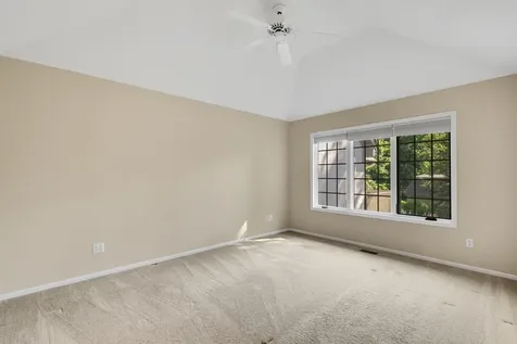8313 Essex Road Chanhassen MN 55317