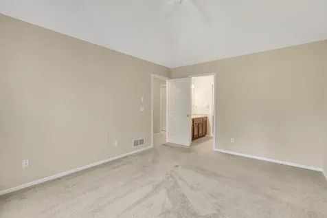 8313 Essex Road Chanhassen MN 55317