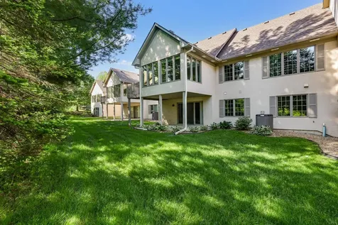 8313 Essex Road Chanhassen MN 55317