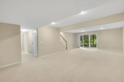 8313 Essex Road Chanhassen MN 55317
