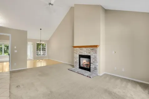 8313 Essex Road Chanhassen MN 55317