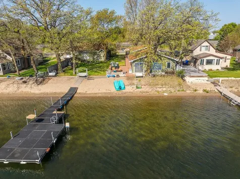 1245 W Lake Drive Detroit Lakes MN 56501
