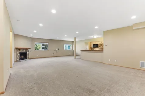 18060 74th Place N Maple Grove MN 55311