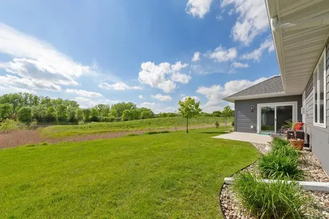 104 Dancing Waters Circle Mankato MN 56001