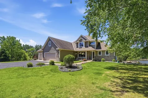 8735 136th Street Court N Hugo MN 55038