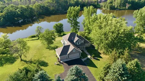 8735 136th Street Court N Hugo MN 55038