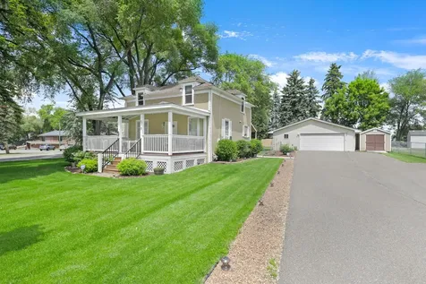 578 Tipton Avenue NW Elk River MN 55330
