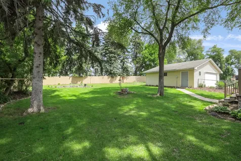 578 Tipton Avenue NW Elk River MN 55330
