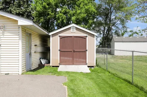 578 Tipton Avenue NW Elk River MN 55330