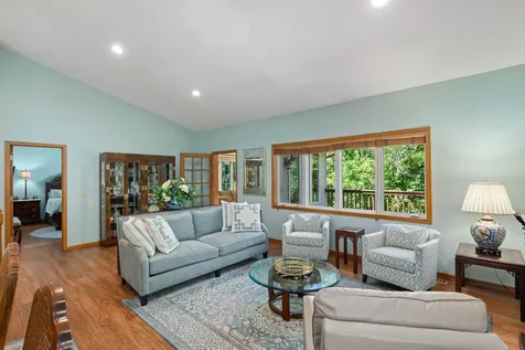 12755 Falcon Court Apple Valley MN 55124
