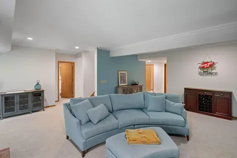 12755 Falcon Court Apple Valley MN 55124