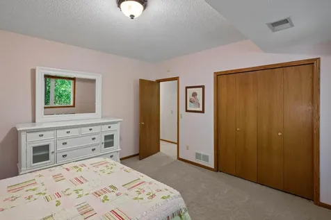 12755 Falcon Court Apple Valley MN 55124