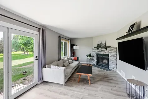 1405 63rd Lane N Brooklyn Center MN 55430