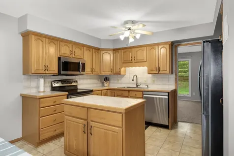 11140 Abbott Lane Minnetonka MN 55343