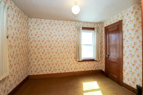 125 Adams Street SE Hutchinson MN 55350