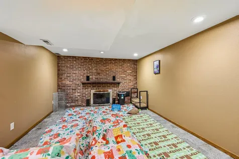 113 Central Street Le Sueur MN 56058