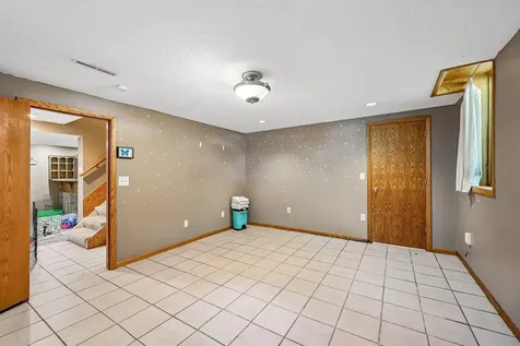 113 Central Street Le Sueur MN 56058