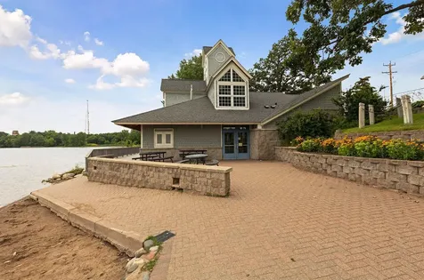 875 Fernbrook Lane N Plymouth MN 55447
