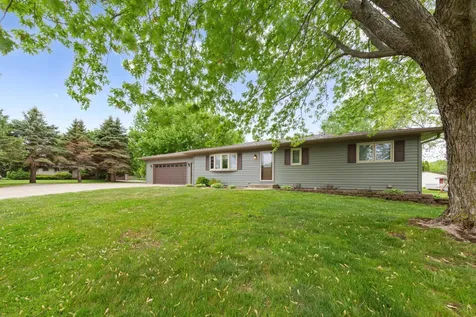 1724 Prairie Avenue SW Faribault MN 55021