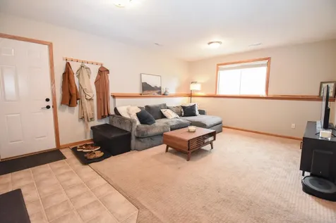 3018 32 Street S Fargo ND 58103