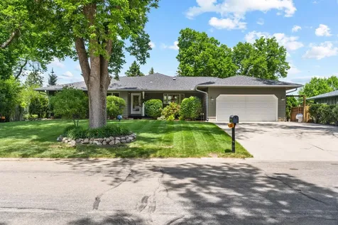 1904 16th Street NW Faribault MN 55021